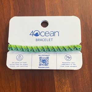 4Ocean Bracelet. Funds a global ocean cleanup. NWT